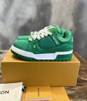LV SNEAKER