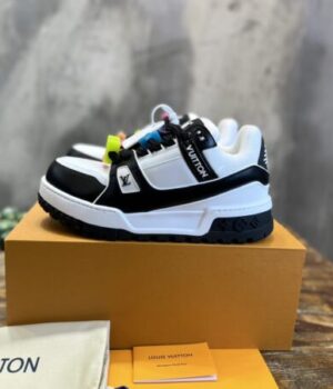 LV SNEAKER
