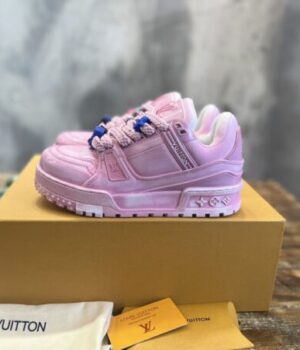 LV SNEAKER