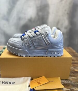 LV SNEAKER