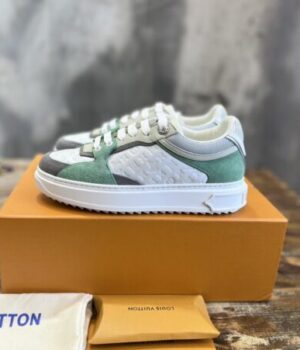 LV SNEAKER