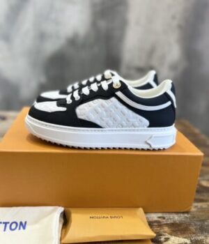 LV SNEAKER