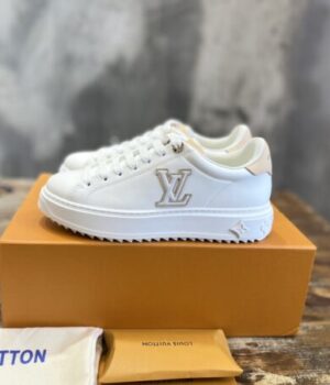 LV SNEAKER