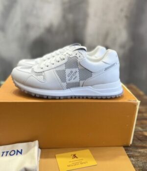 LV SNEAKER