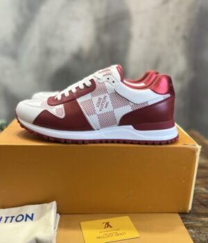 LV SNEAKER