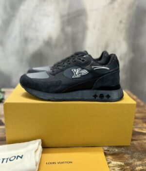 LV SNEAKER
