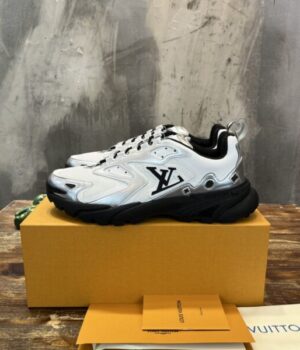 LV SNEAKER