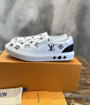 LV SNEAKER