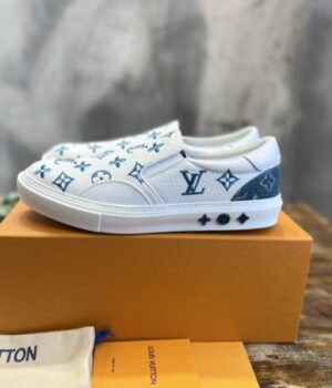 LV SNEAKER