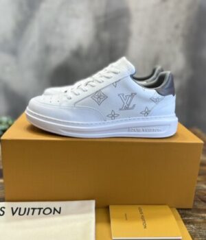 LV SNEAKER