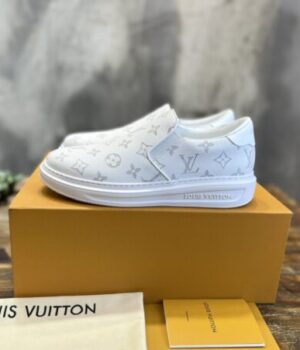 LV SNEAKER