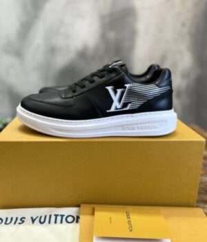 LV SNEAKER