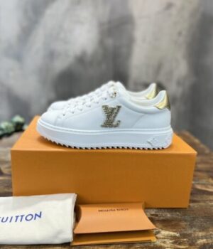 LV SNEAKER
