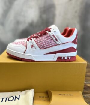 LV SNEAKER