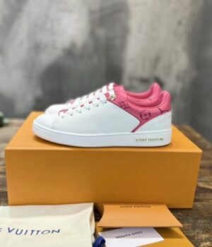 LV SNEAKER