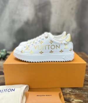LV SNEAKER