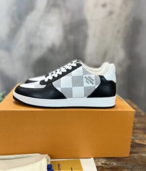 LV SNEAKER