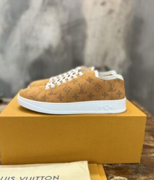 LV SNEAKER