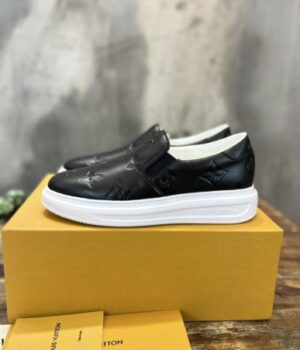 LV SNEAKER