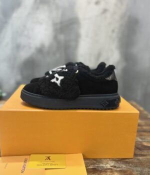 LV SNEAKER