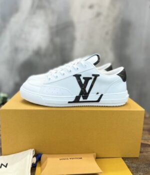 LV SNEAKER