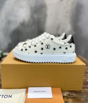 LV SNEAKER
