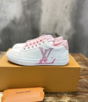 LV SNEAKER
