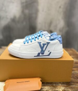 LV SNEAKER