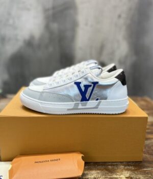 LV SNEAKER