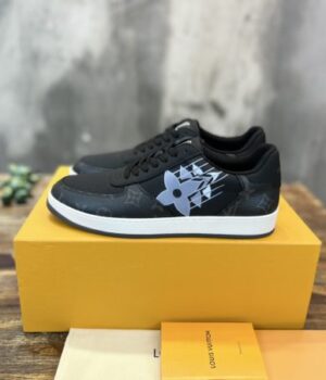 LV SNEAKER
