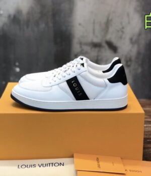 LV SNEAKER