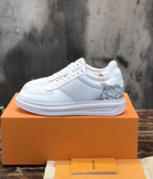 LV SNEAKER