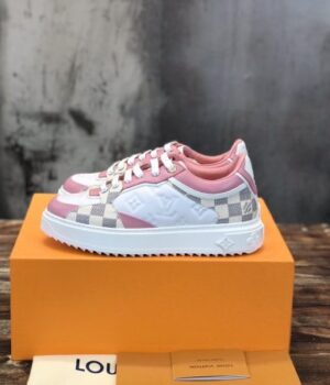 LV SNEAKER
