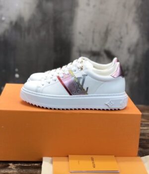 LV SNEAKER