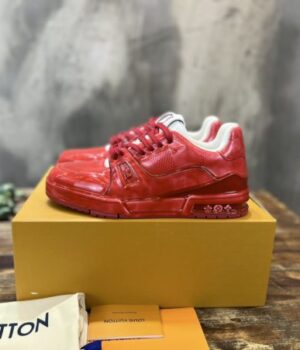 LV SNEAKER