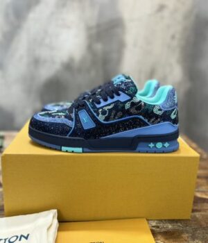 LV SNEAKER