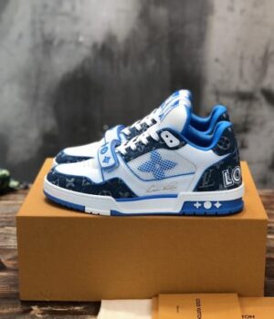 LV SNEAKER