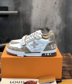 LV SNEAKER