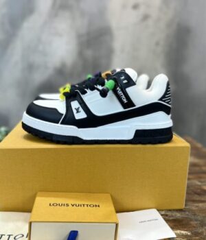 LV SNEAKER