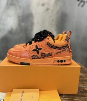 LV SNEAKER