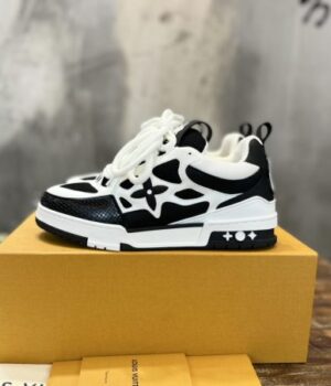 LV SNEAKER