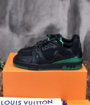 LV SNEAKER