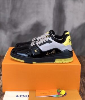 LV SNEAKER