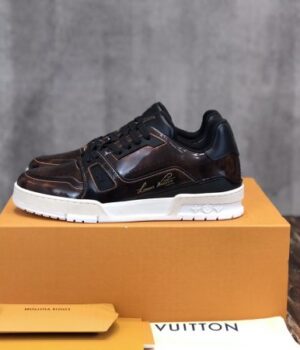 LV SNEAKER