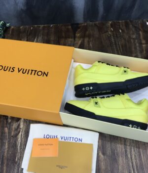 LV SNEAKER