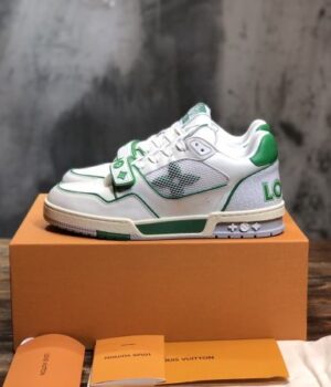 LV SNEAKER