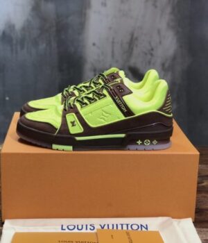 LV SNEAKER