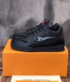 LV SNEAKER