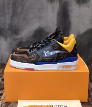 LV SNEAKER
