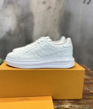 LV SNEAKER